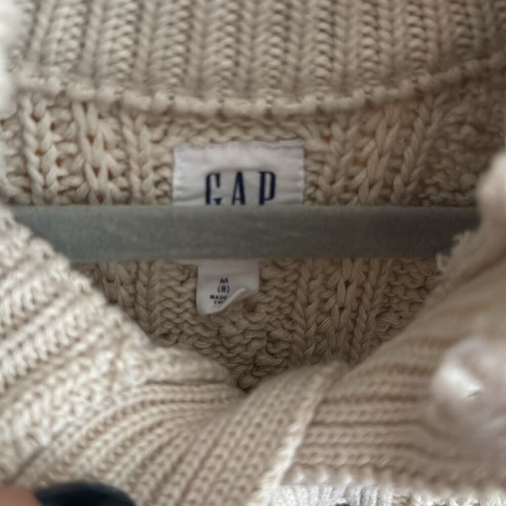 Gap Kids - Boys - Chunky Cable Knit Sweater - Size Medium 8-10 - Picture 4 of 4